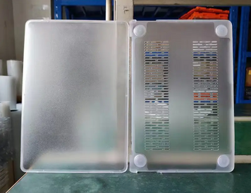 Пластикова накладка з силіконовим бампером для Macbook Air (M1 | A1932 | A2337) Прозорий + Прозорий Бампер 58976с фото